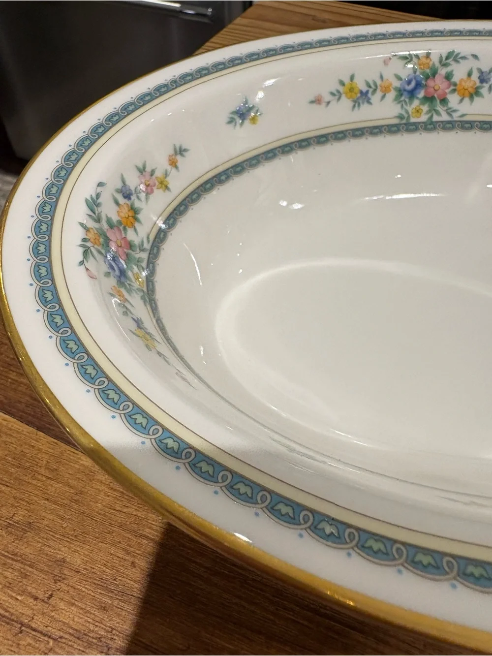 Noritake elegant white